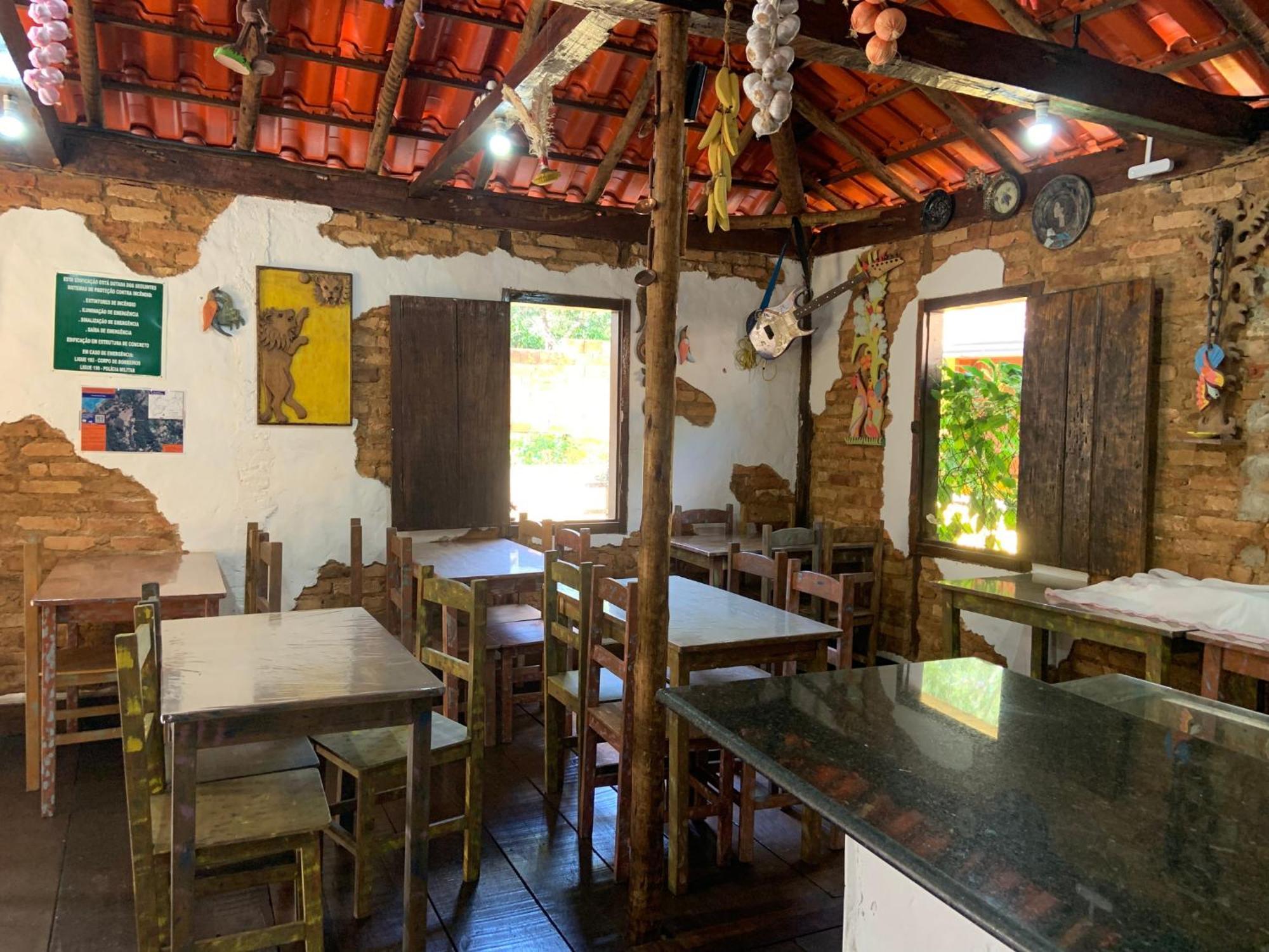 Pousada E Restaurante Casinha Velha Hotel Macacos  Exterior foto